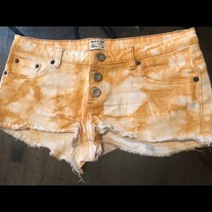 Hurley Tie-dye Jean shorts! Summer ready!